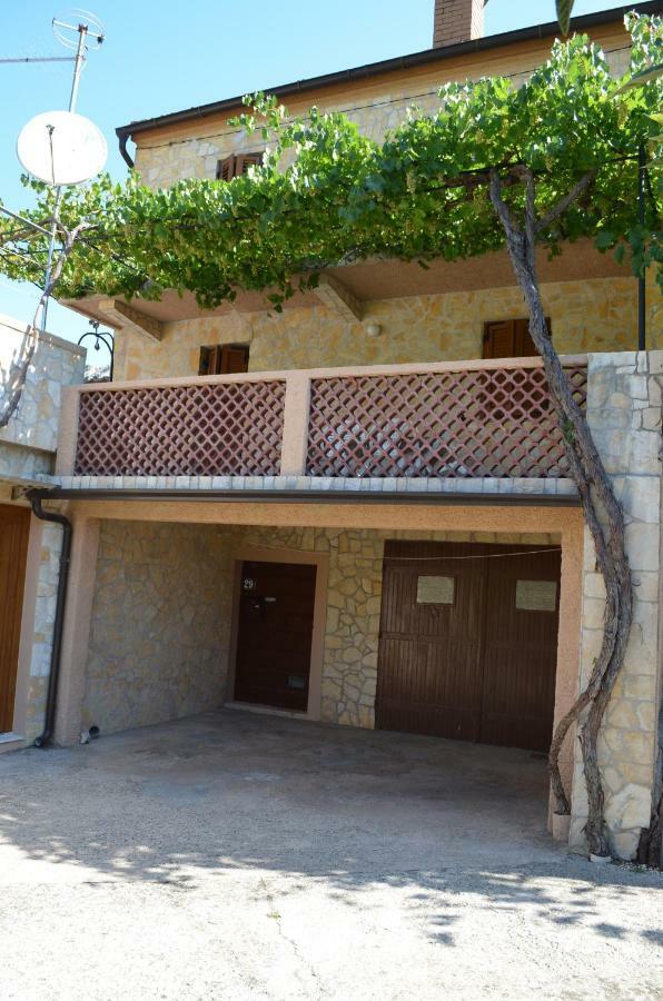Holiday Home Garina Draga Bašćanska المظهر الخارجي الصورة