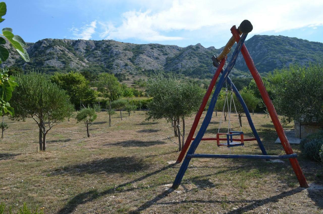 Holiday Home Garina Draga Bašćanska المظهر الخارجي الصورة
