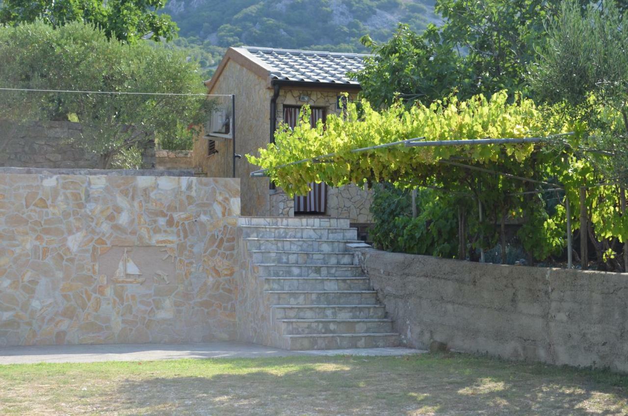Holiday Home Garina Draga Bašćanska المظهر الخارجي الصورة